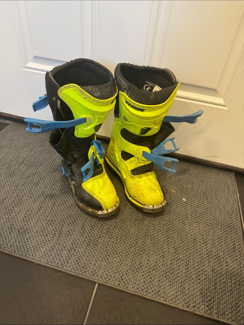 thor Kids Motocross Boots in Neon Yellow and Blue